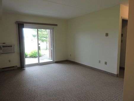 Ritz Manor Apartments
